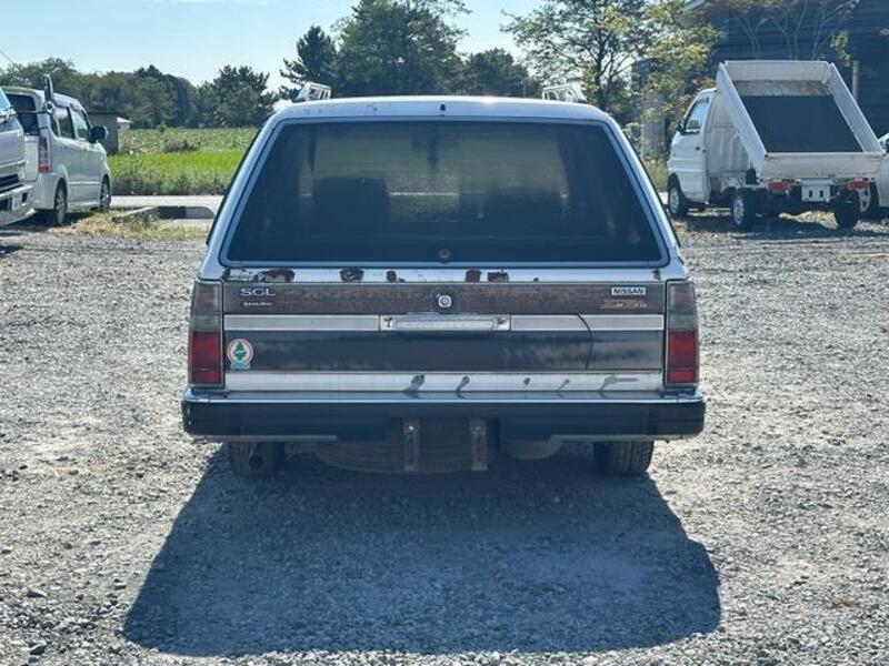 GLORIA WAGON