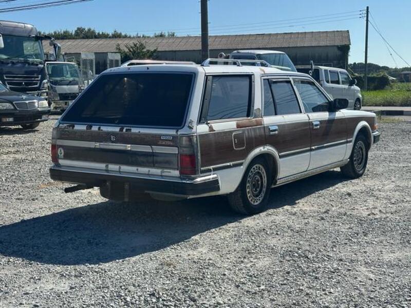GLORIA WAGON