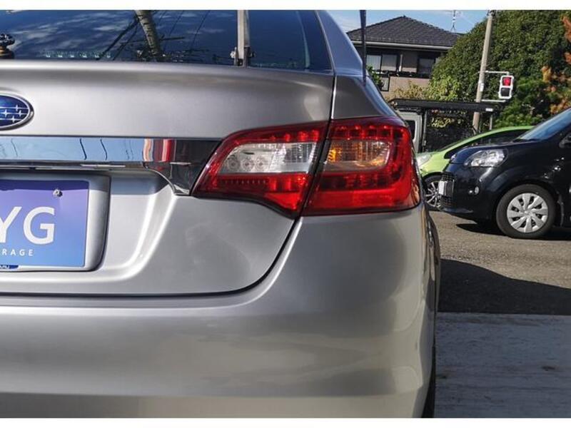 LEGACY B4