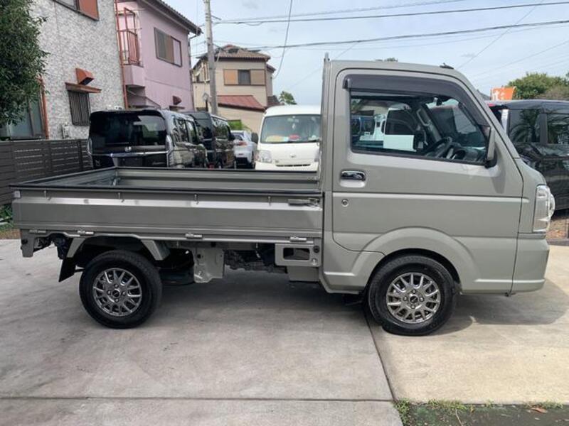 CARRY TRUCK