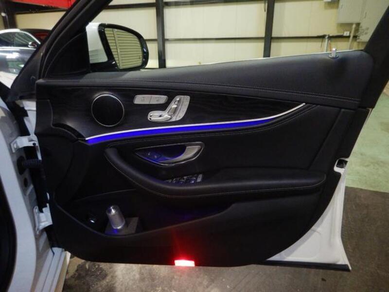 E-CLASS
