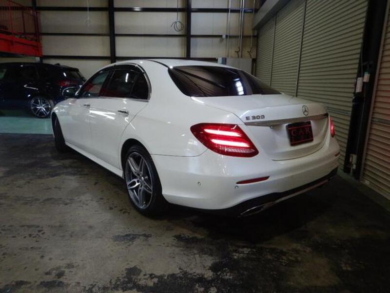 E-CLASS
