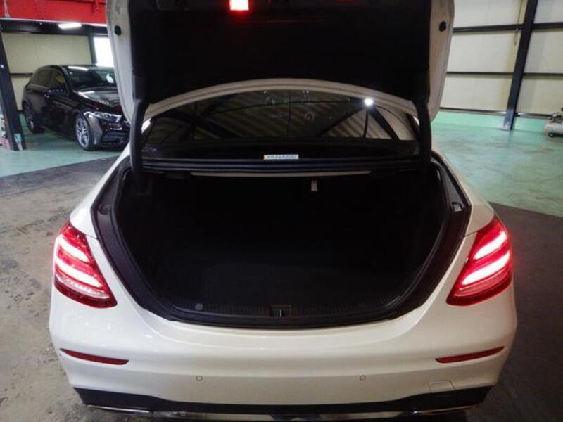 E-CLASS