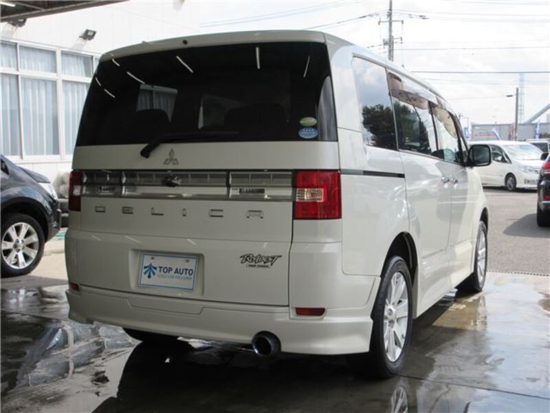 DELICA D5