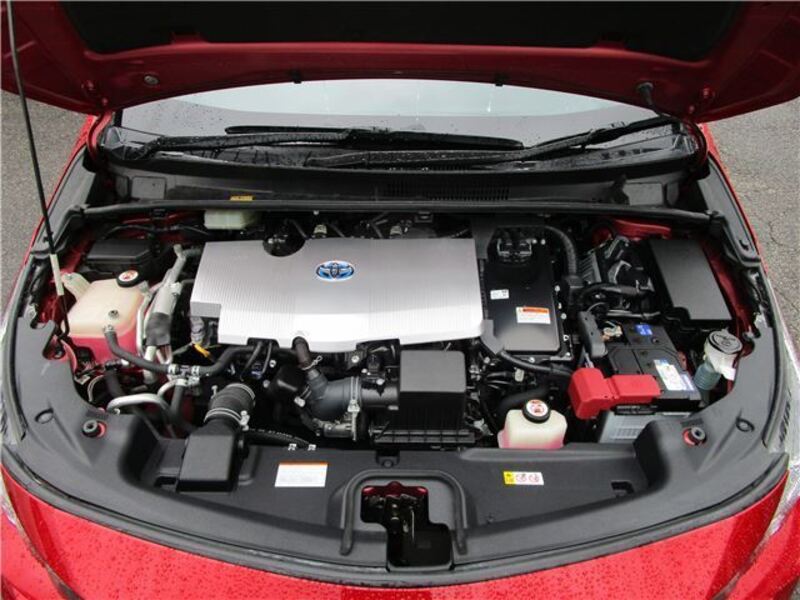 PRIUS PHV