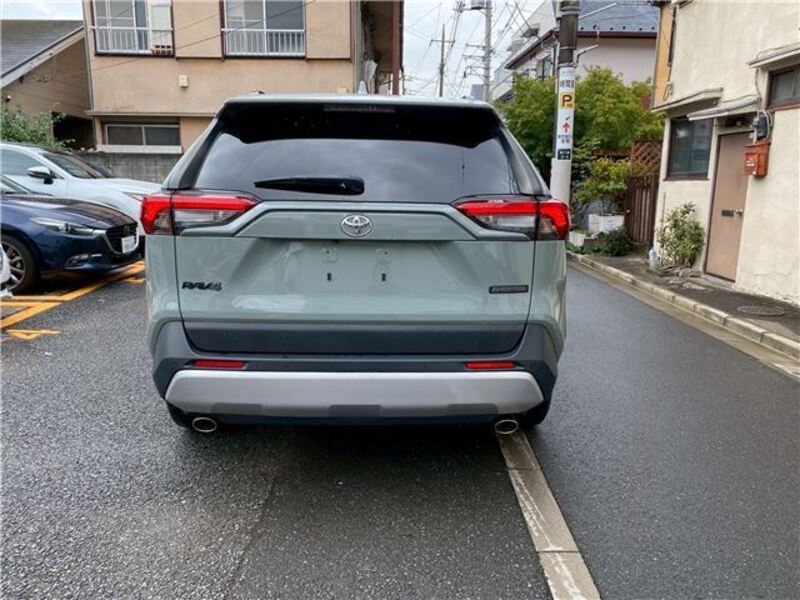 RAV4