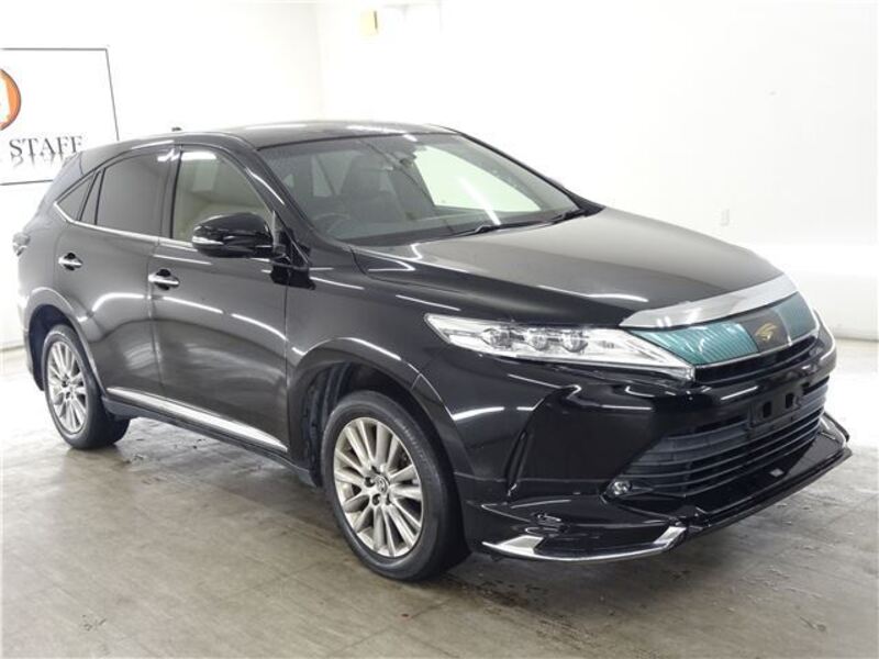 TOYOTA HARRIER