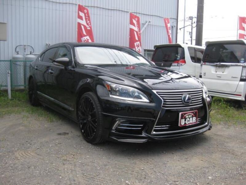 LEXUS LS