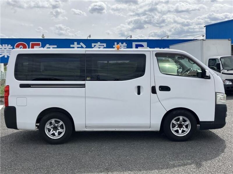 NV350 CARAVAN