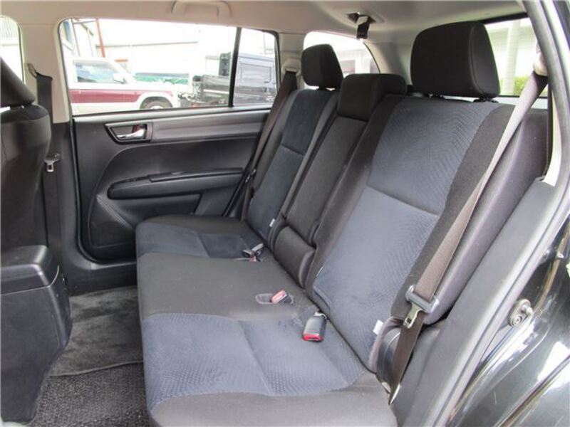 COROLLA FIELDER