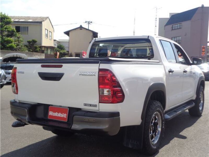 HILUX