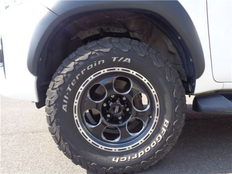 HILUX