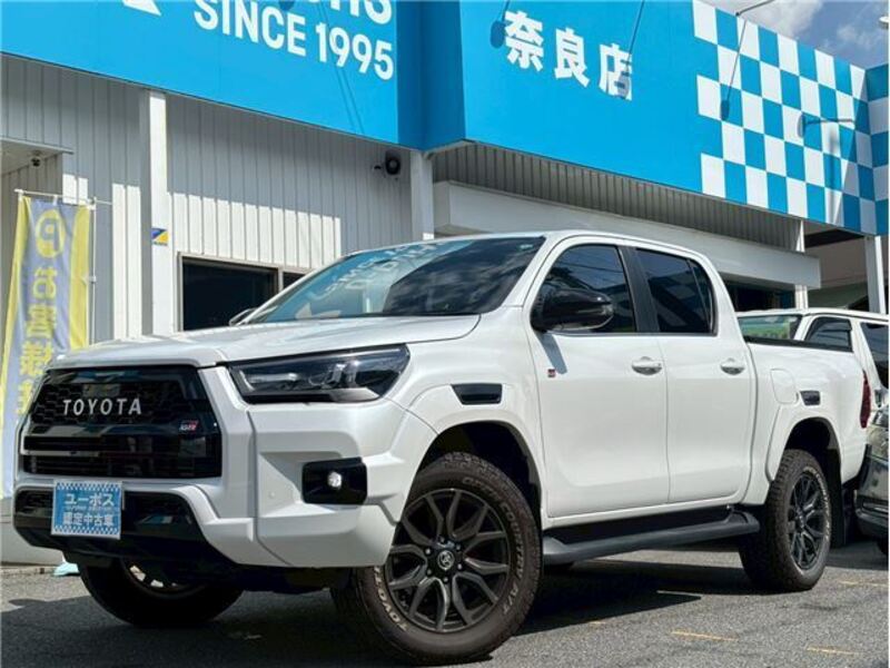HILUX-0