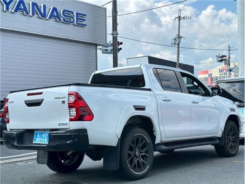 HILUX