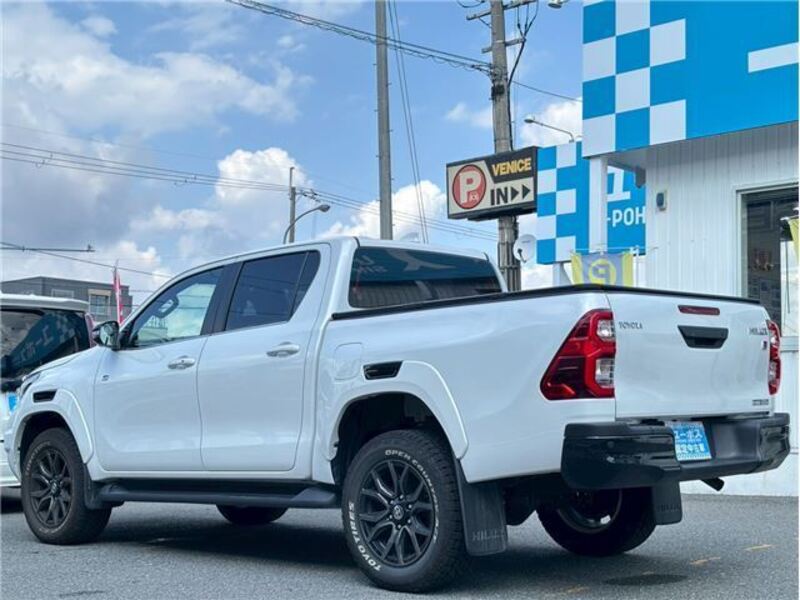 HILUX