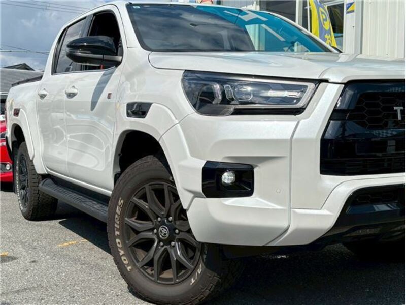 HILUX