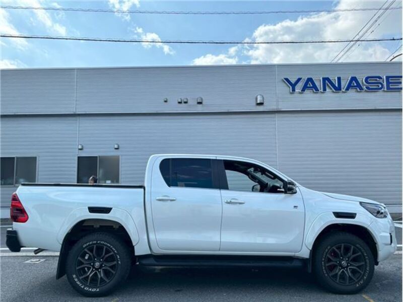 HILUX