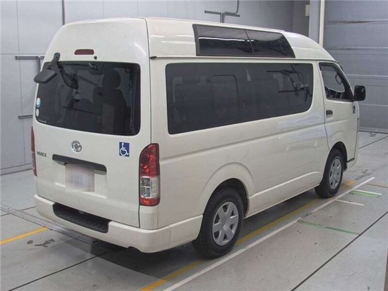 HIACE
