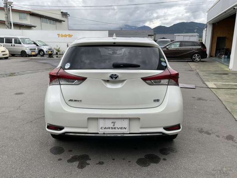 AURIS