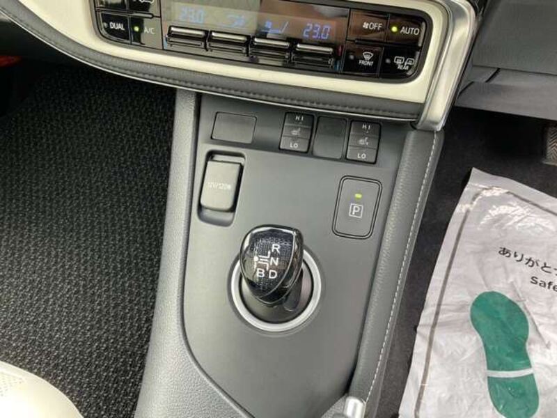 AURIS
