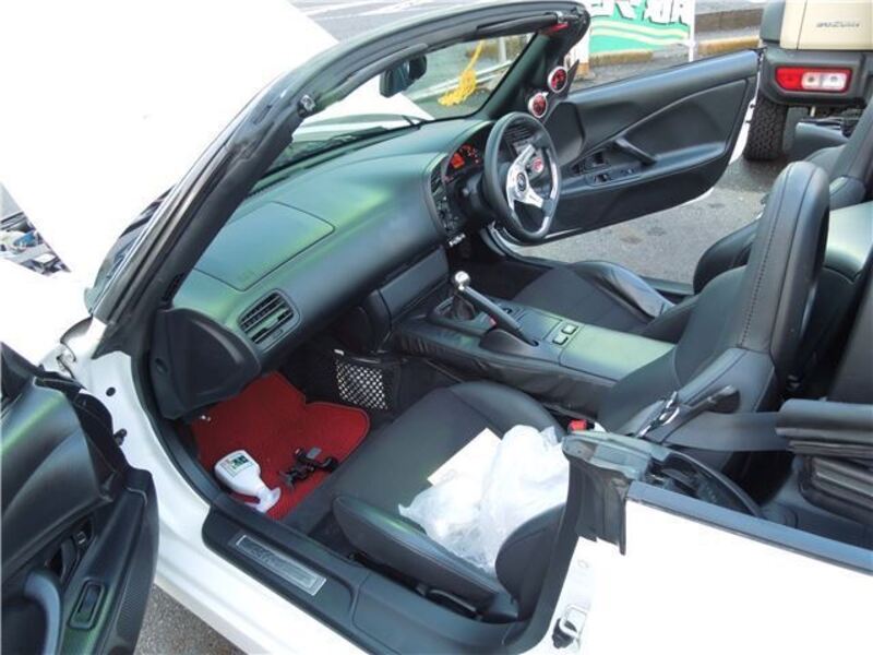 S2000