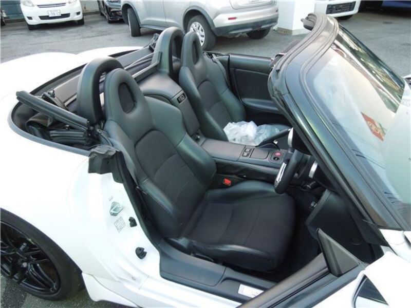 S2000