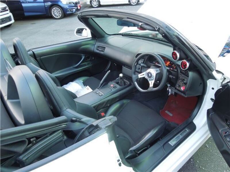 S2000