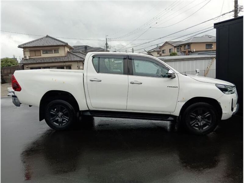HILUX