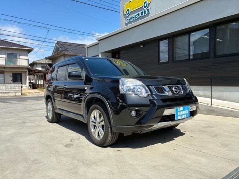 X-TRAIL