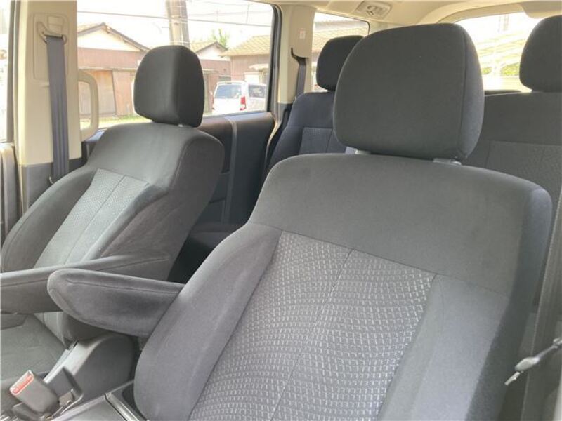 DELICA D5