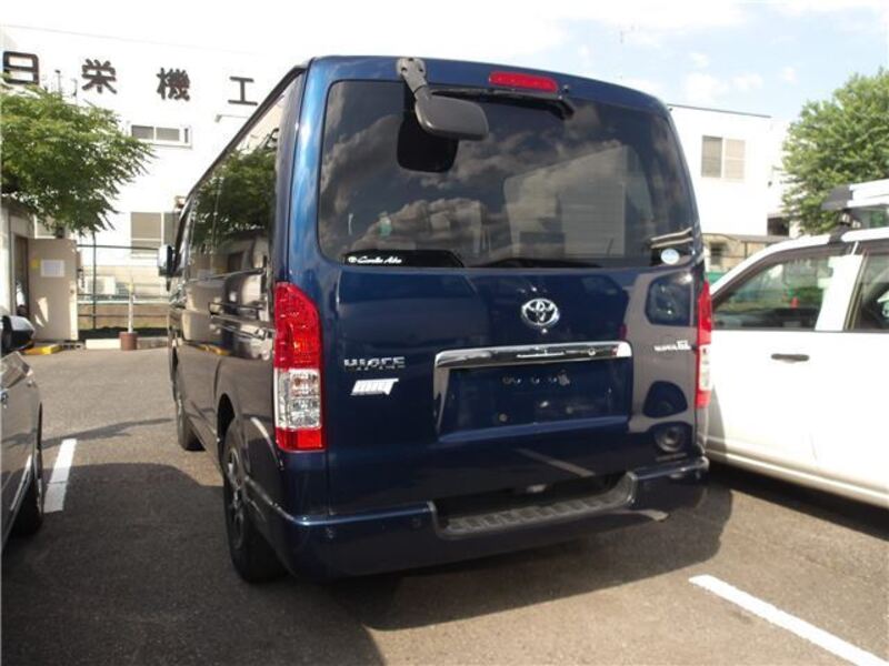 HIACE