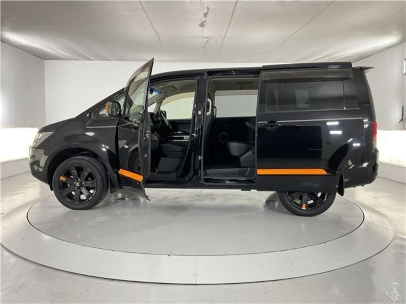 DELICA D5