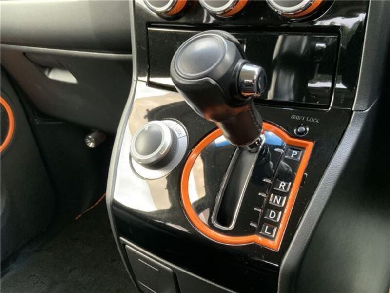 DELICA D5