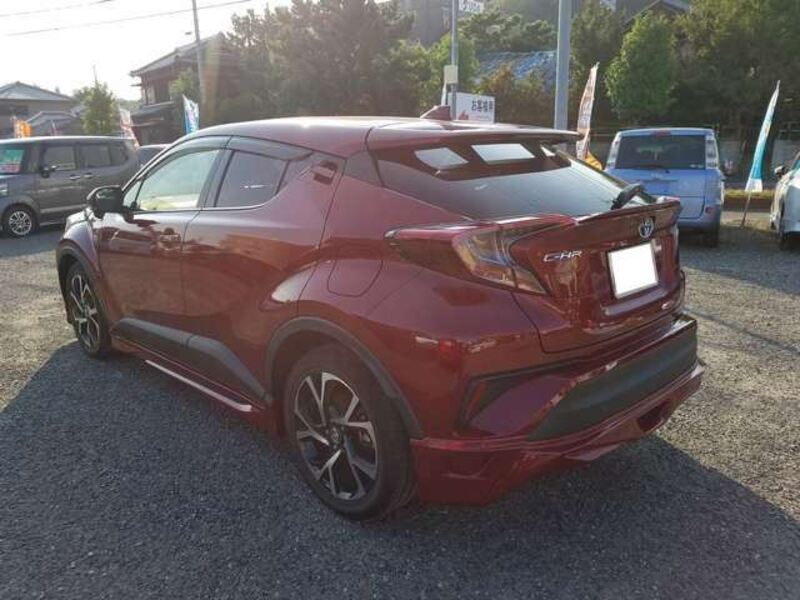C-HR