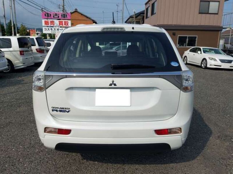 OUTLANDER PHEV