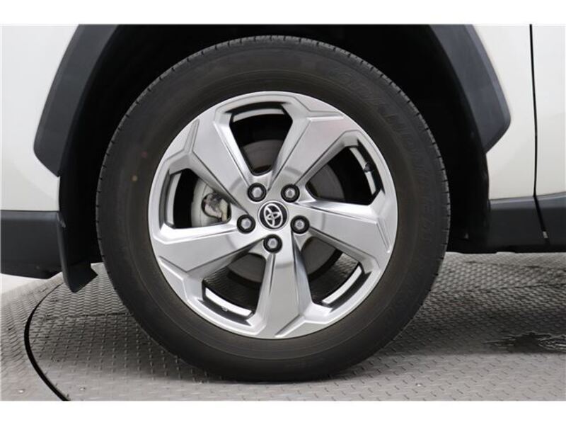 RAV4