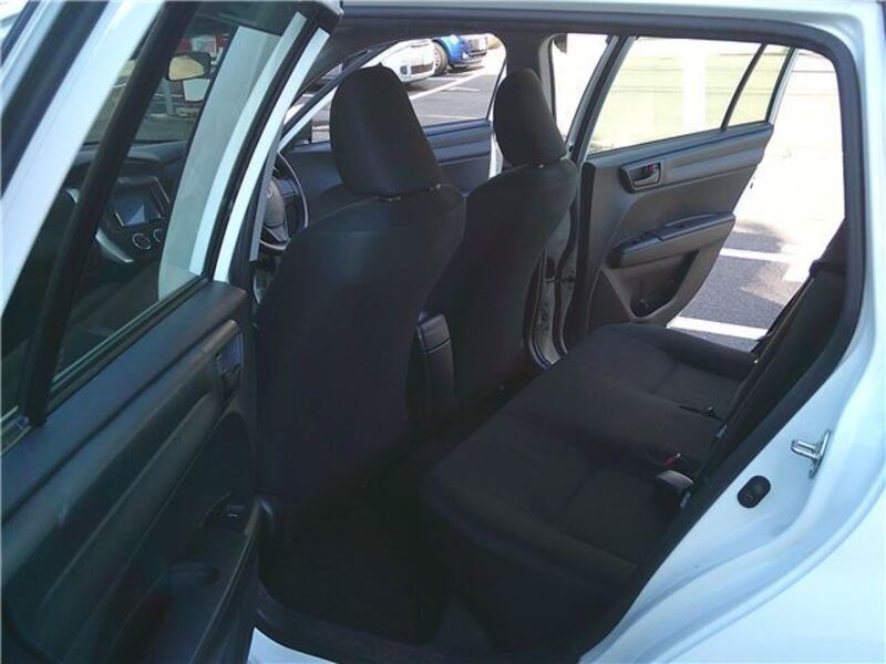 COROLLA FIELDER