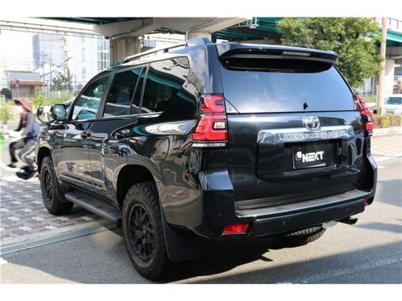 LAND CRUISER PRADO