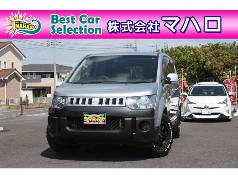 MITSUBISHI DELICA D5