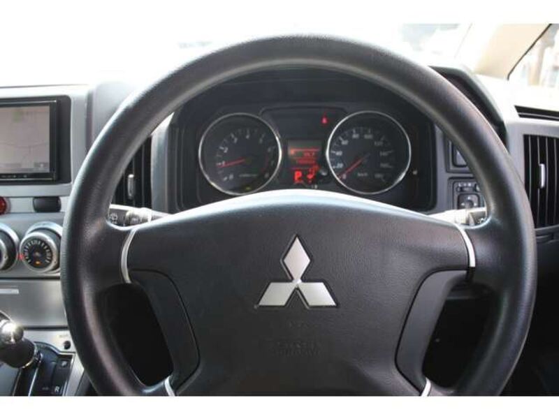 DELICA D5
