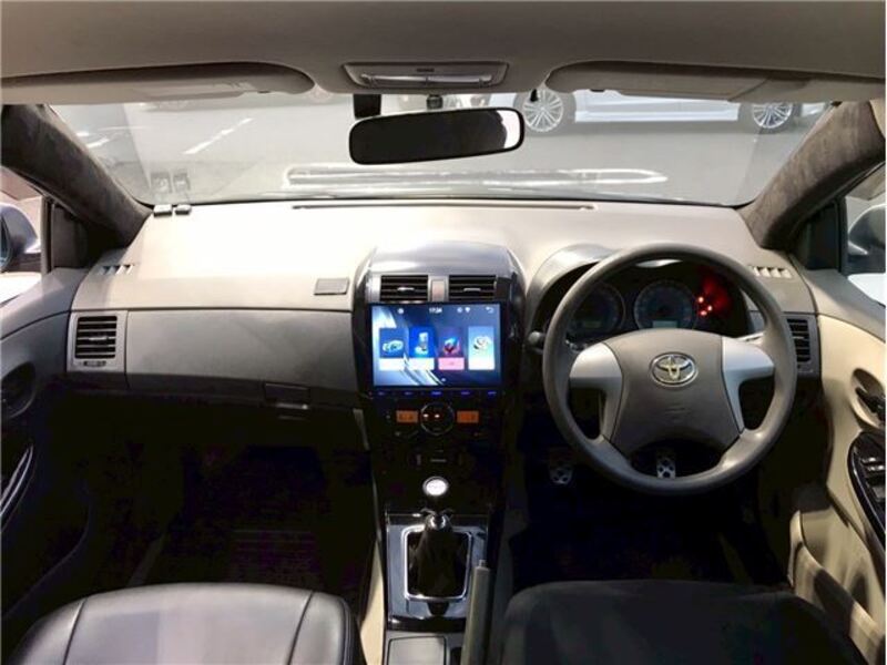 COROLLA AXIO
