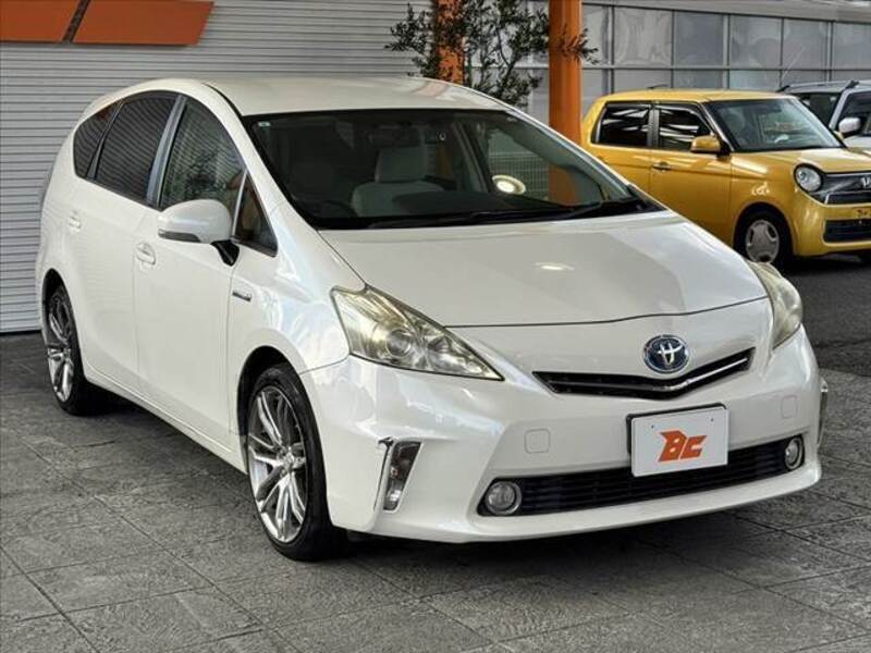 PRIUS ALPHA