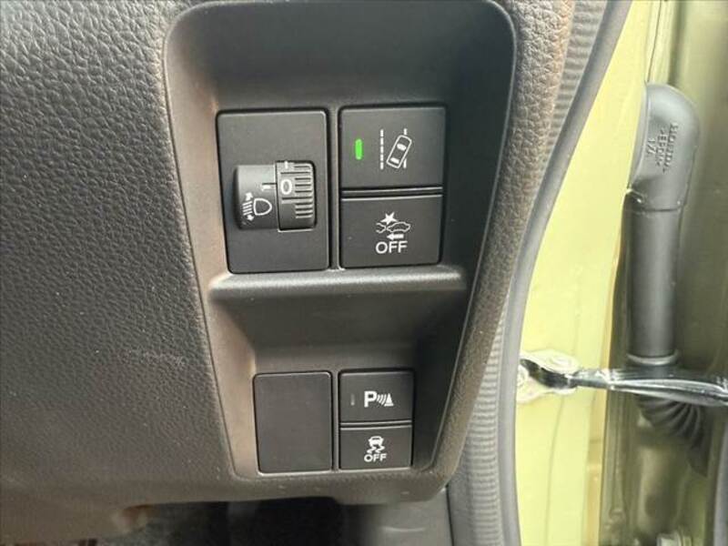 N-VAN