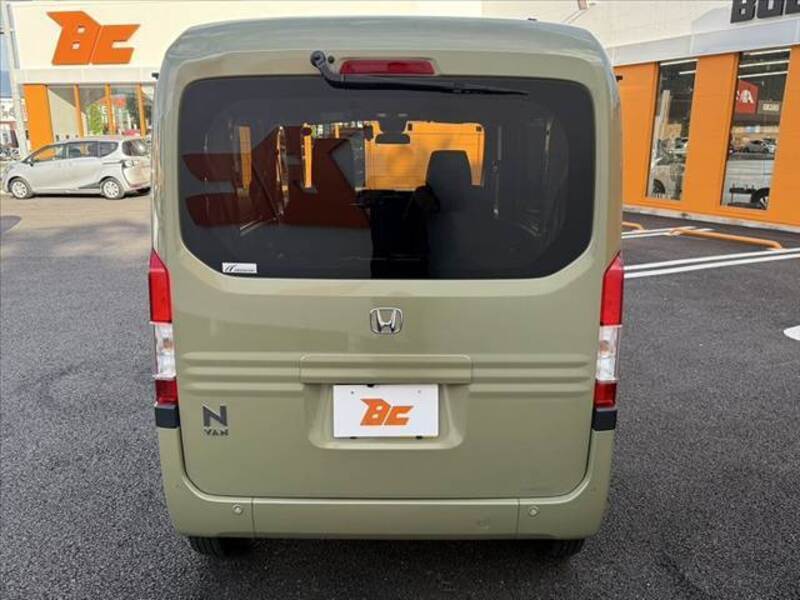 N-VAN