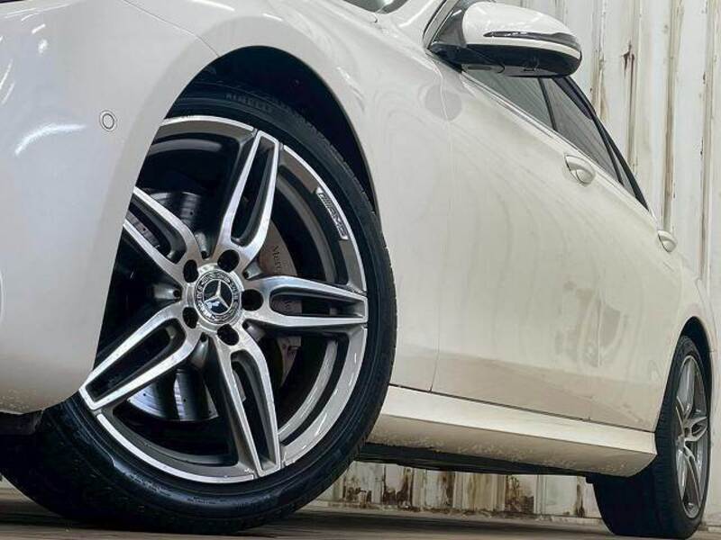 E-CLASS