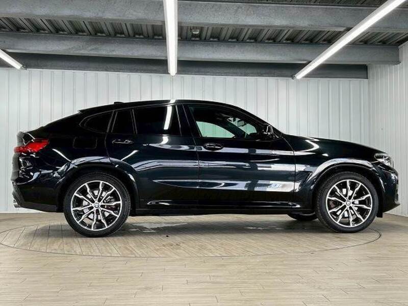 X4