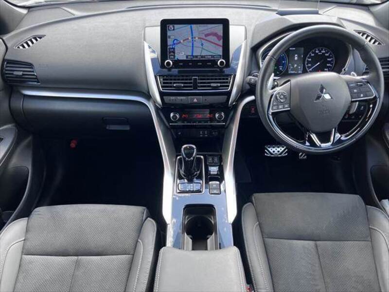 ECLIPSE CROSS