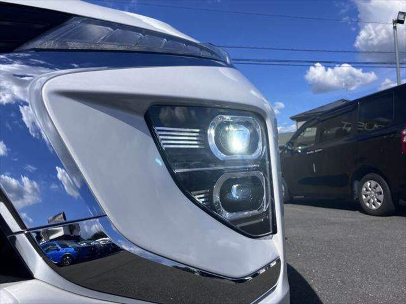 ECLIPSE CROSS