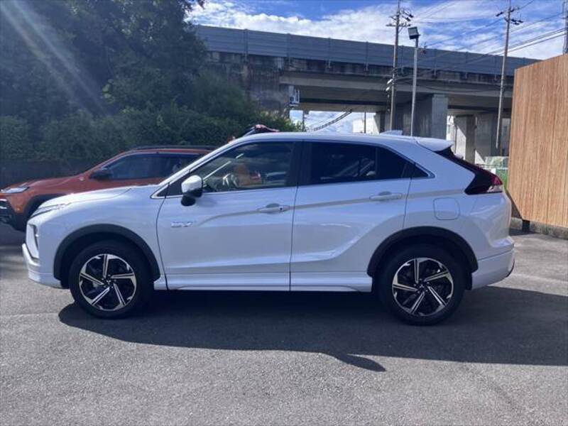 ECLIPSE CROSS