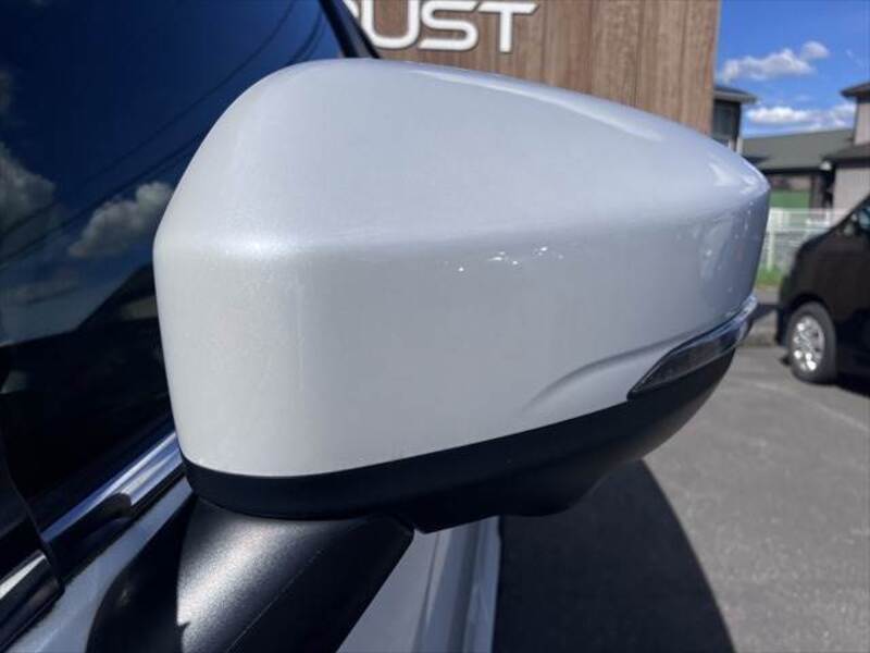 ECLIPSE CROSS